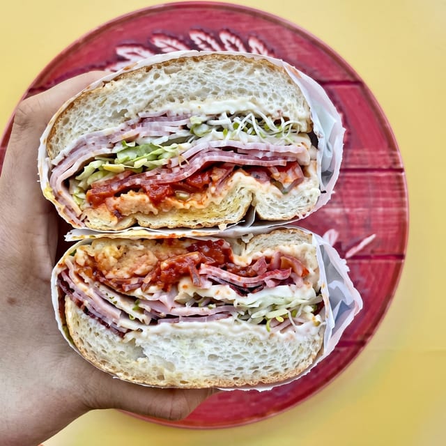 Bella Sub.