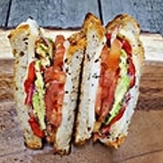 Veggie Bella On Rye